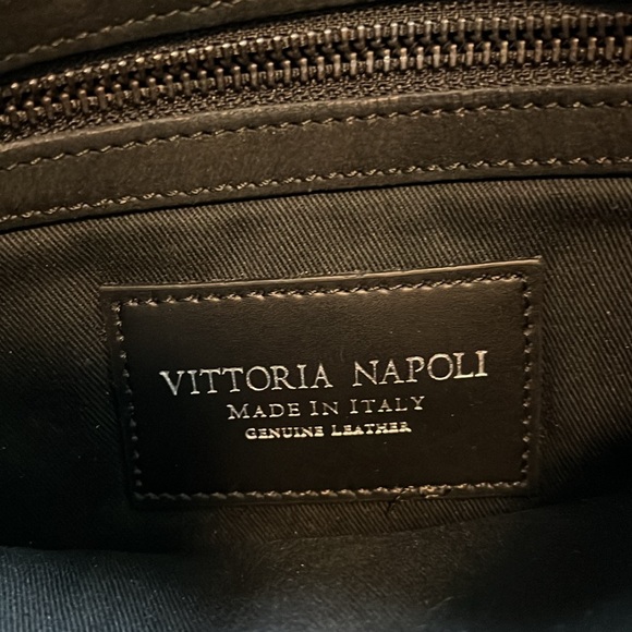 Vittoria Napoli - Genuine Leather Purse - Picture 11 of 11